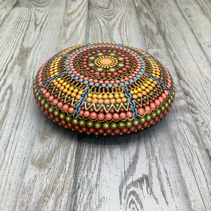 Hand Painted Mandala Stone in Soft Pastel Colors with Gold Accents – 10 cm Meditation or Gratitude Stone