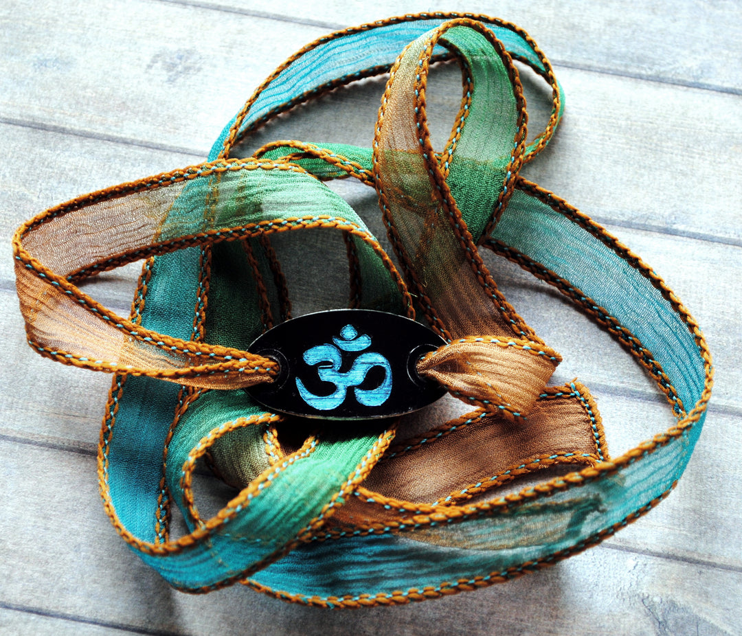 Silk Boho Wrap Ohm | Boho Wrap Ohm | Mandala Stone