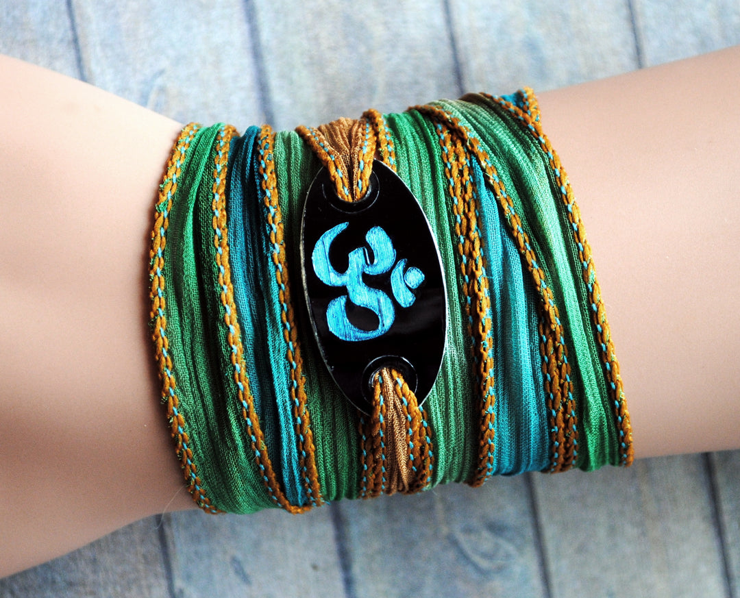 Silk Boho Wrap Ohm | Boho Wrap Ohm | Mandala Stone