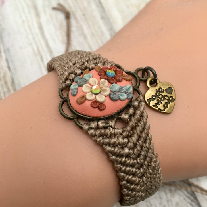 Macramé Armband met Bloem Cabochon