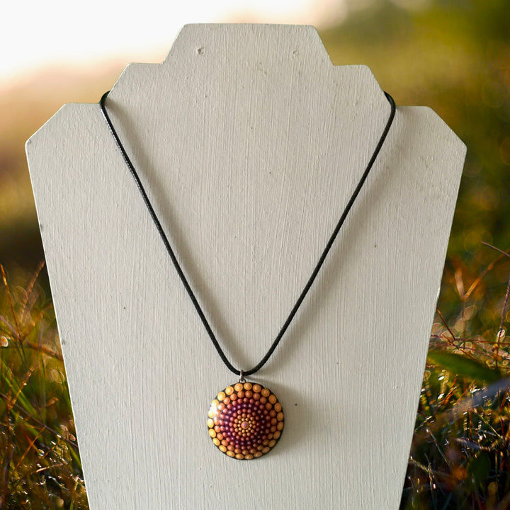 Mandala-halsketting in warme kleuren