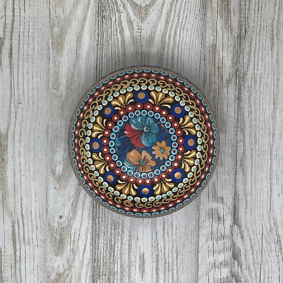 Mandala Stone in Vivid Kobalt Blue en Red, Sphere