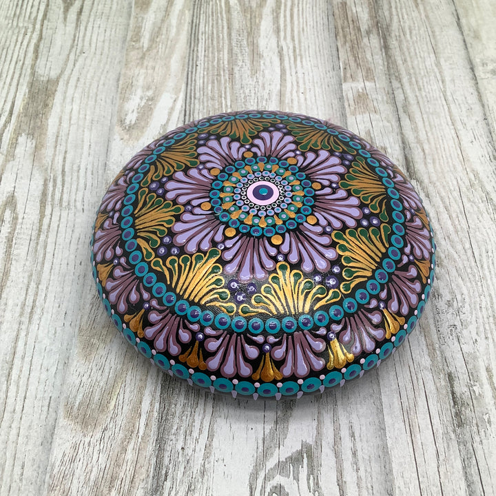 Decoratieve Steen Mandala Swooshes in roze en goud