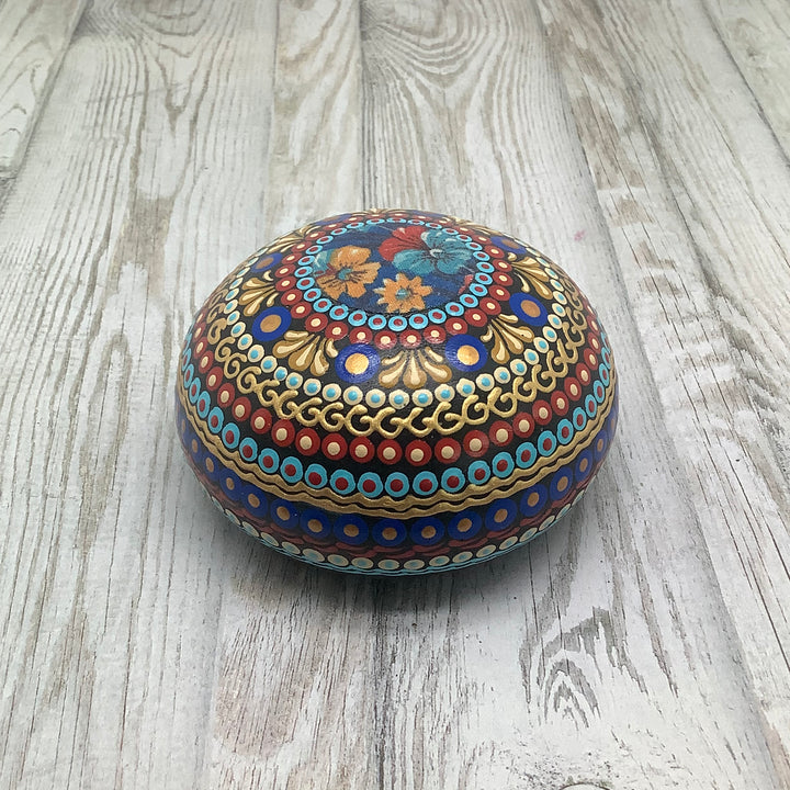 Mandala Stone in Vivid Kobalt Blue en Red, Sphere