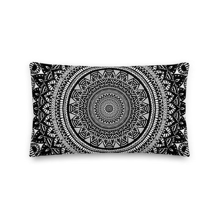 Mandala Duality: zwart-witte kussenhoes
