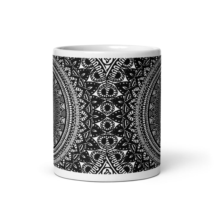 Mandala Duality: Zwart-witte keramische koffiekop