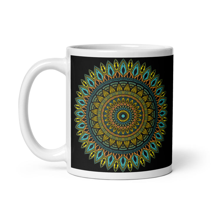 Mandala Magic in Black, Glanzende Mok