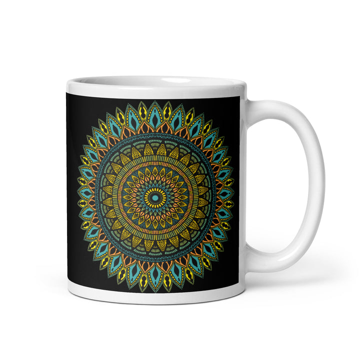 Mandala Magic in Black, Glanzende Mok