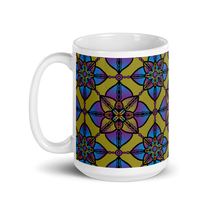 Vibrant Harmony: Caleidoscoop Mandala mok in paars, blauw en geel