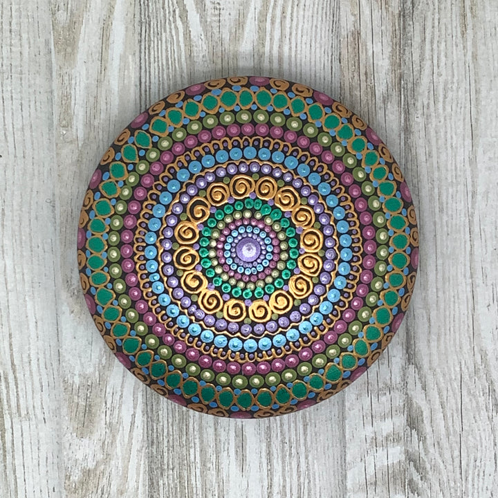 Decoratieve Steen  Mandala in metallic tinten 