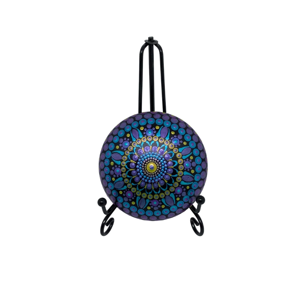 mandalasteen op standaard in blauw, paars en goud