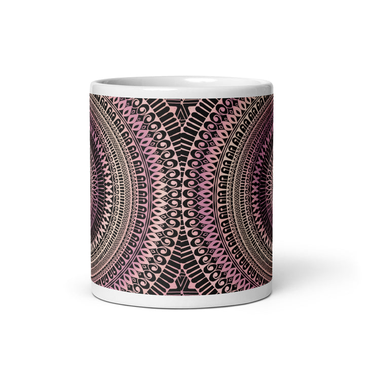 Graceful Mandala: lichtroze en beige mok