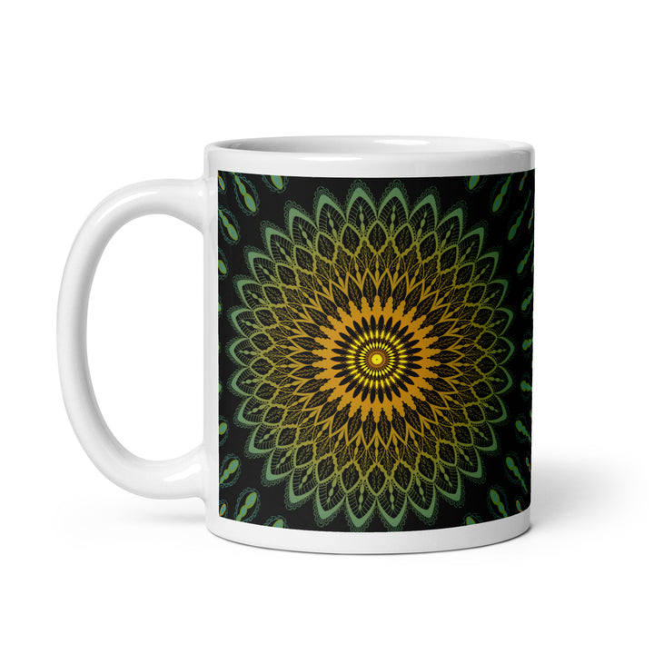 Garden Charisma: groene en gele mandala verfraaide mok